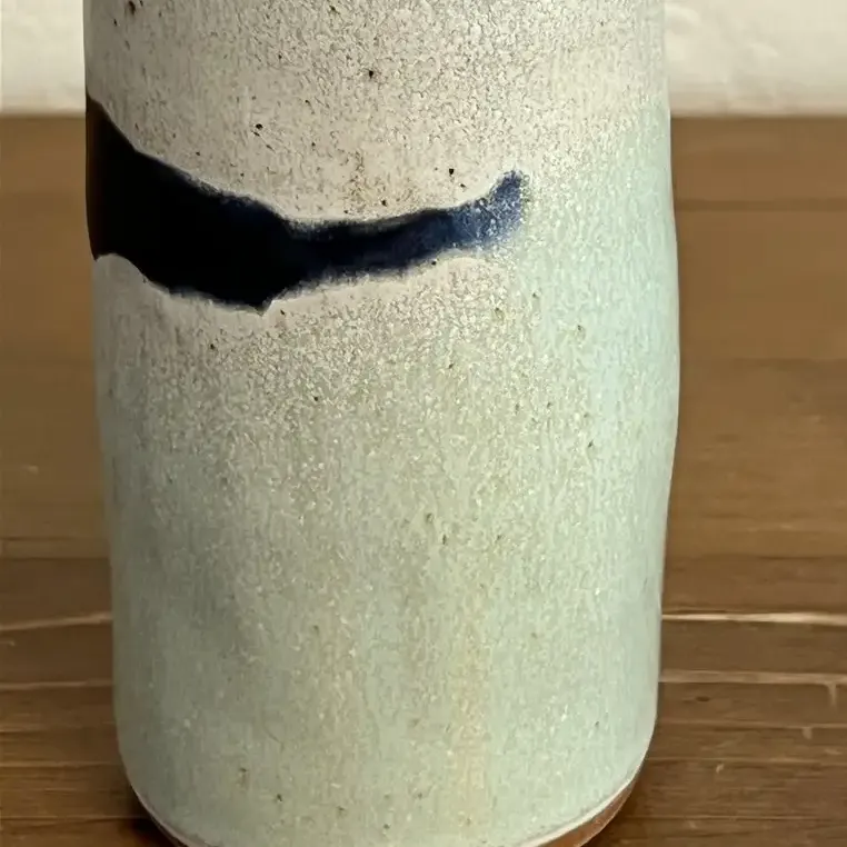 Bouteille collines par hirunda ceramic