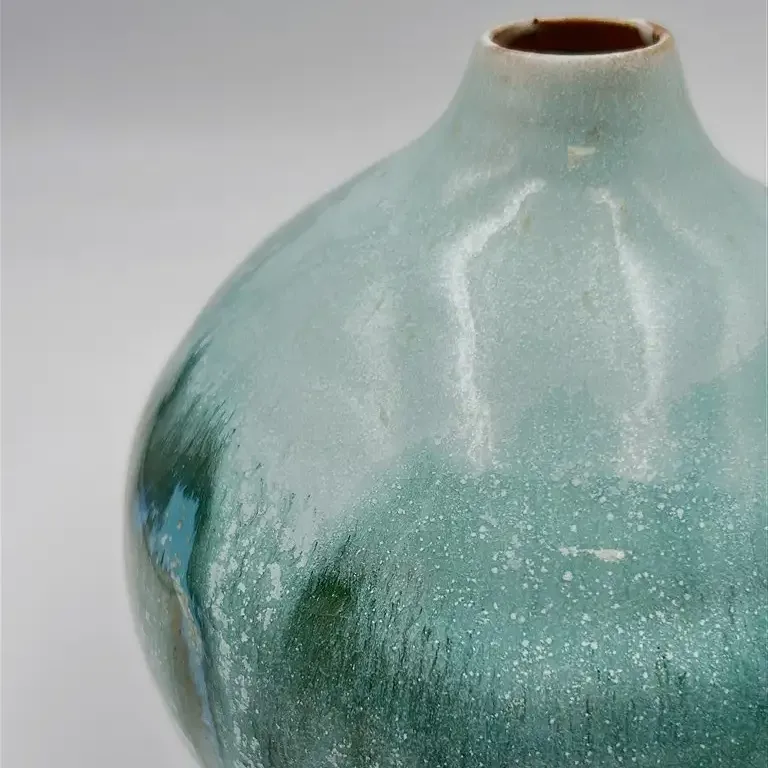 Vase boule collection Nereia par hirunda ceramic