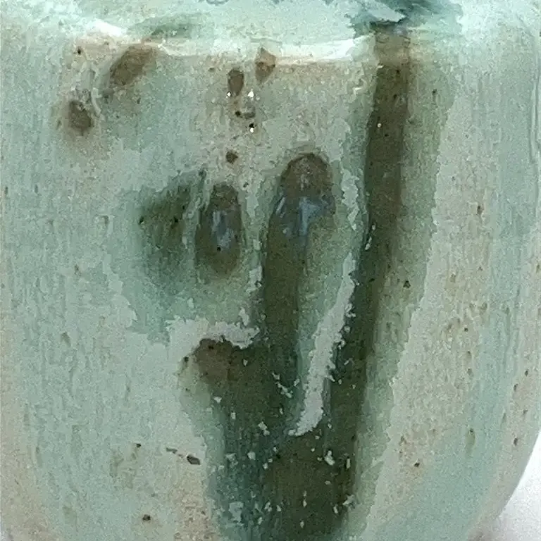 Vase droit collection Nereia par hirunda ceramic