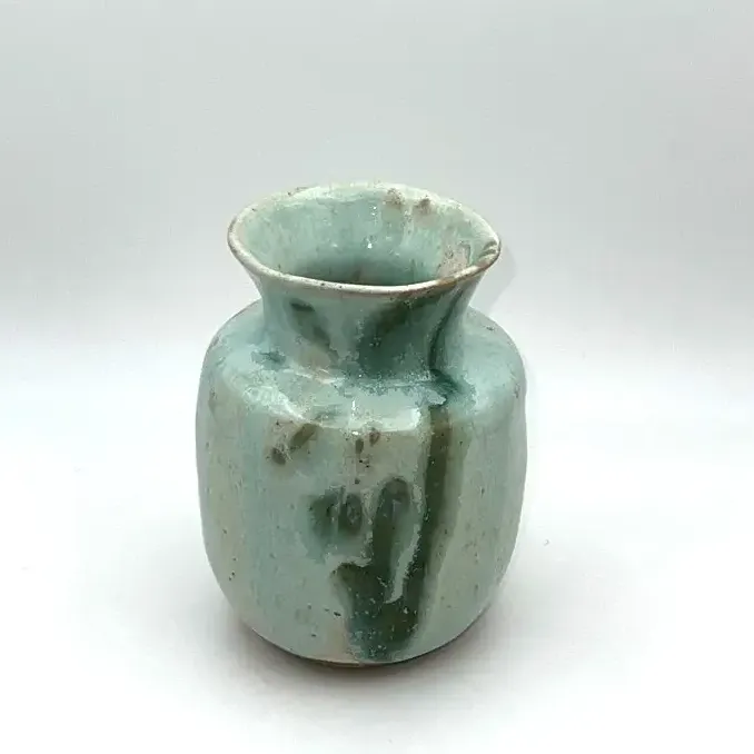 Vase droit collection Nereia par hirunda ceramic