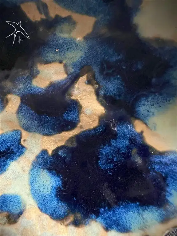 un monde de bleu by hirunda ceramic